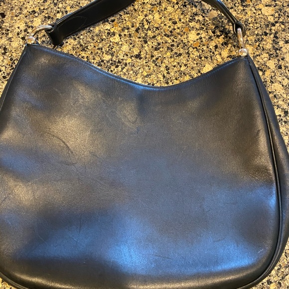 Black leather Coach Purse - Picture 2 of 5